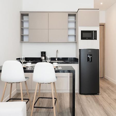 Bo Living 81 Aparthotel Bogota Bagian luar foto